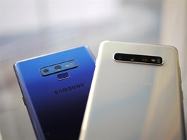 Samsung Galaxy S10+ a Note 9