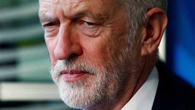 Pedseda opozin Labouristick strany Jeremy Corbyn (21. nora 2019)