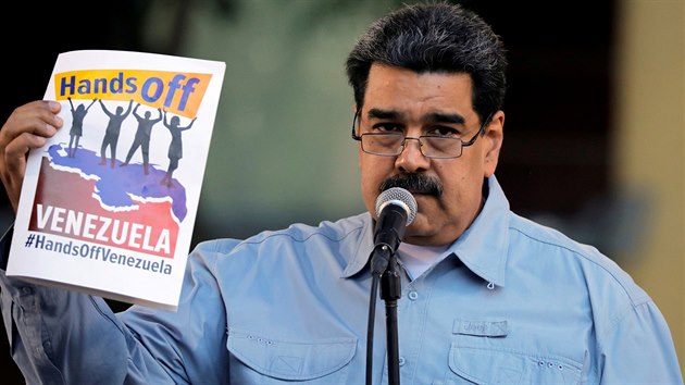 Madurova vlda se v reakci rozhodla uspodat vlastn koncert na venezuelsk stran hranice. (22. 2. 2019)
