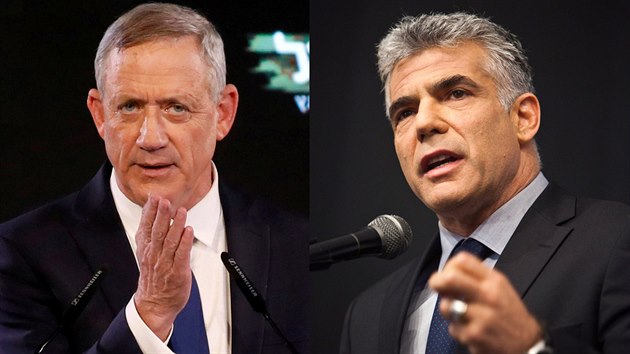 Bval velitel izraelsk armdy Benny Ganc (vlevo) a pedseda strany Je Atid Jair Lapid (vpravo) se ped dubnovmi volbami spojili proti souasnmu premirovi Benjaminu Netanjahuovi.