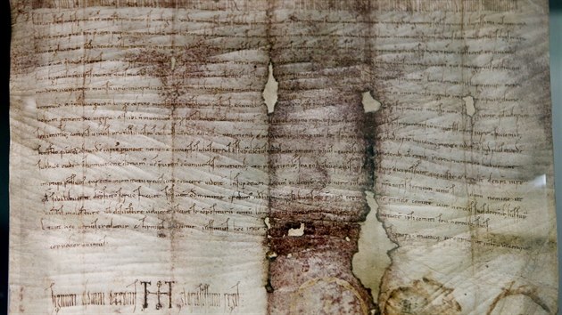 V Brn je k vidn kopie nejstar dochovan listiny na eskm zem z roku 994 od Oty III. pro hrabte Rambalda II.