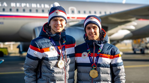 Jakub Naar a Jakub Malý po příletu z Evropského olympijského festivalu mládeže