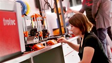 Pojízdná digitální laborato FabLab vozí vdecké pístroje hlavn mezi...