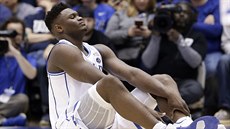 Zion Williamson z Duke vstebává bolest, v zápase s North Carolinou si vinou...