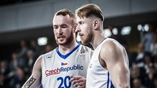 etí basketbaloví reprezentanti imon Purl (vlevo) a Patrik Auda