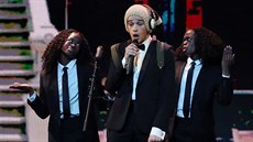 Z vystoupení kapely The 1975 na p�edávání Brit Awards (20. února 2019)