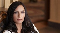 Famke Janssenová v seriálu Hemlock Grove (2013)