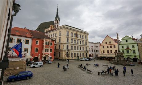 Historick centrum eskho Krumlova je znm kivolakmi ulikami. Na snmku je...