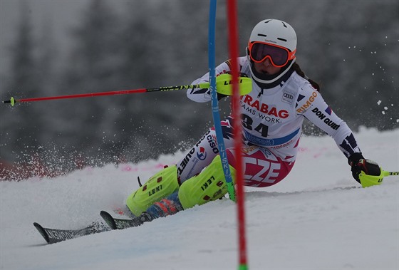 eská reprezentantka Gabriela Capová v 1. kole slalomu ve pindlerov Mlýn.