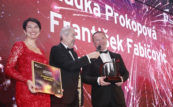 Vítzové soute EY Podnikatel roku 2018, manelé Radka Prokopová a Frantiek...
