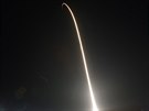 Spolenost SpaceX vypustila v sobotu ráno svou kosmickou lo Crew Dragon.