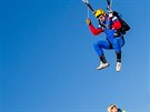 Para�utist� sk�kali v Herl�kovic�ch p�i mistrovstv� sv�ta v paraski z...