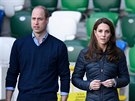 Princ William a vévodkyn Kate na návtv Irské fotbalové asociace (Belfast,...