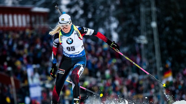 Eva Puskarkov na trati sprintu en na mistrovstv svta.