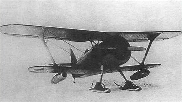 Polikarpov I-15bis s přídavnými náporovými motory DM-2