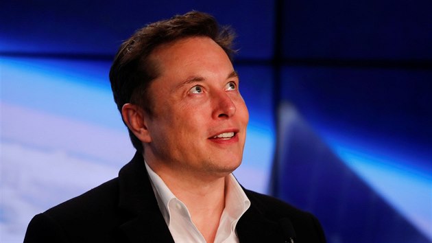 Zakladatel a majitel spolenosti SpaceX Elon Musk na tiskov konferenci po spnm startu rakety Crew Dragon (2. bezna 2019)