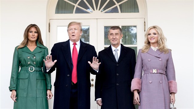 Americk prezident Donald Trump s manelkou Melani pijal v Blm dom eskho premira Andreje Babie s manelkou Monikou. (7. bezna 2019)