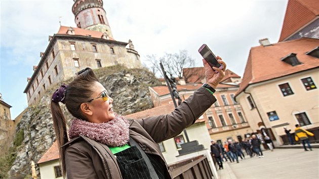 Historick centrum eskho Krumlova je znm kivolakmi ulikami.