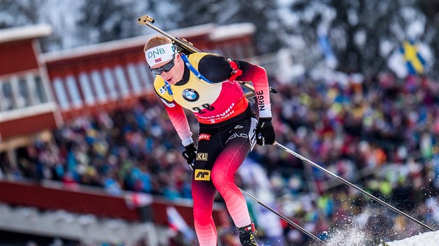 Biatlonista Johannes B jede sprint na deset kilometr ve vdskm stersundu.