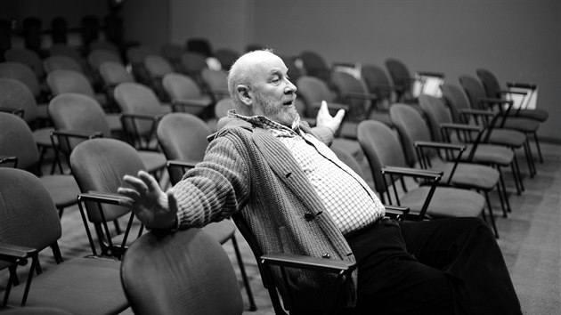 Ve věku 77 let zemřel filmový a divadelní režisér Otakar Kosek - iDNES.cz