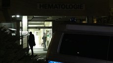 Stelec zaútoil na hematologickém oddlení vinohradské nemocnice 8. bezna v noci.