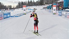 OSUDNÁ STOJKA. Johannes Bö a ti rány mimo tere.