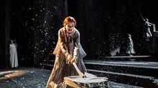 Iva Jan�urová ve �t�drém dnu