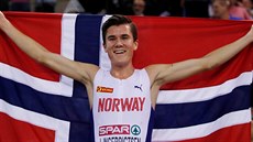 Nor Jakob Ingebrigtsen se stal v osmnácti letech nejmladím halovým mistrem...
