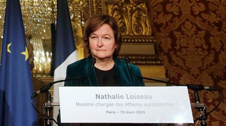 Francouzská ministryn pro evropské záleitosti Nathalie Loiseauová v Paíi...