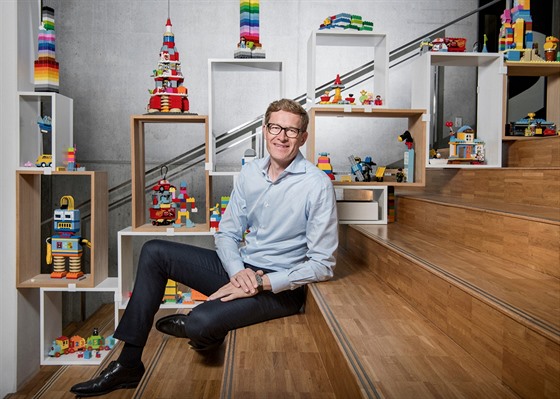 Generální editel LEGO Group Niels B. Christiansen.