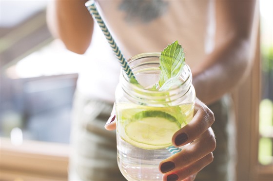 #HEALTH: Co se stane, kdy budete pít moc citrónové vody