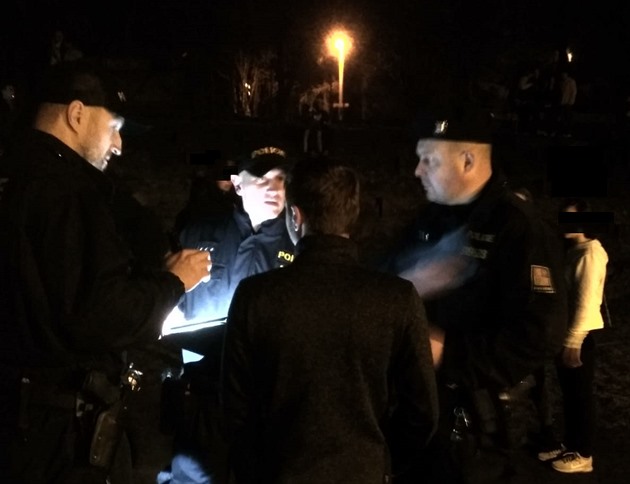 Policejní akce zamená na alkohol u mladistvých v Polné na Jihlavsku.