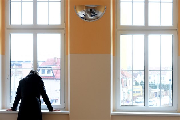 Nová budjovická psychiatrie má kuárny i nerozbitná skla v oknech