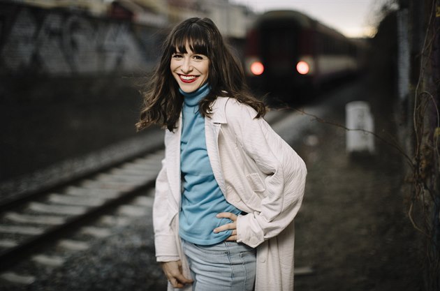 Veronika Khek Kuba�ová