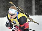 Norský biatlonista Johannes Bö na trati vytrvalostního závodu na MS v...