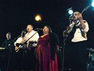 Romská zpvaka Vra Bílá na festivalu etnické hudby Respect '98 na terase...