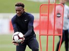 Osmnáctiletý fotbalista Callum Hudson-Odoi na tréninku anglické reprezentace...