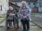 Zdena Zajoncová (na vozíku) s Venuí tefkovou se setkaly v bývalé vznici v...