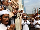 Muslimové v Bangladéi se modlí za obti teroristického útoku v novozélandském...