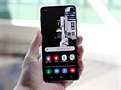 Tapety pro Samsung Galaxy S10 vtipn schovávající prstel displeje