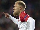 Slávista Mick Van Buren oslavuje gól do sít FC Sevilla v osmifinálové odvet...