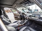Dopravn policie zskala civiln Audi A8 pro kontroly dlnice a silnic prvn...