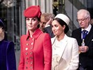 Vévodkyn Kate a vévodkyn Meghan na bohoslub u píleitosti Dne...