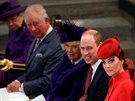 Královna Albta II., princ Charles, vévodkyn Camilla, princ William a...