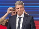Kandidát na funkci slovenského prezidenta Béla Bugár ped poslední televizní...