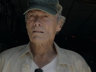 Clint Eastwood ve filmu Pašerák