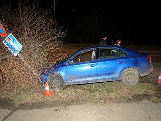Řidič ve voze Škoda Rapid ujížděl před hlídkami po Hradci Králové (13. 3. 2019).