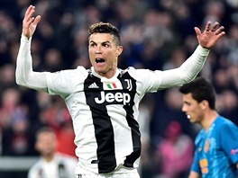 Cristiano Ronaldo (Juventus) se raduje ze sv branky do st Atltika Madrid.