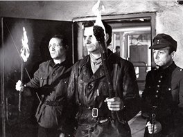 Stanislav Zindulka (vpravo) ve snímku Legenda o živých mrtvých z roku 1971
