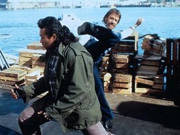 Branscombe Richmond a Chuck Norris ve filmu Sám proti teroru (1988)
